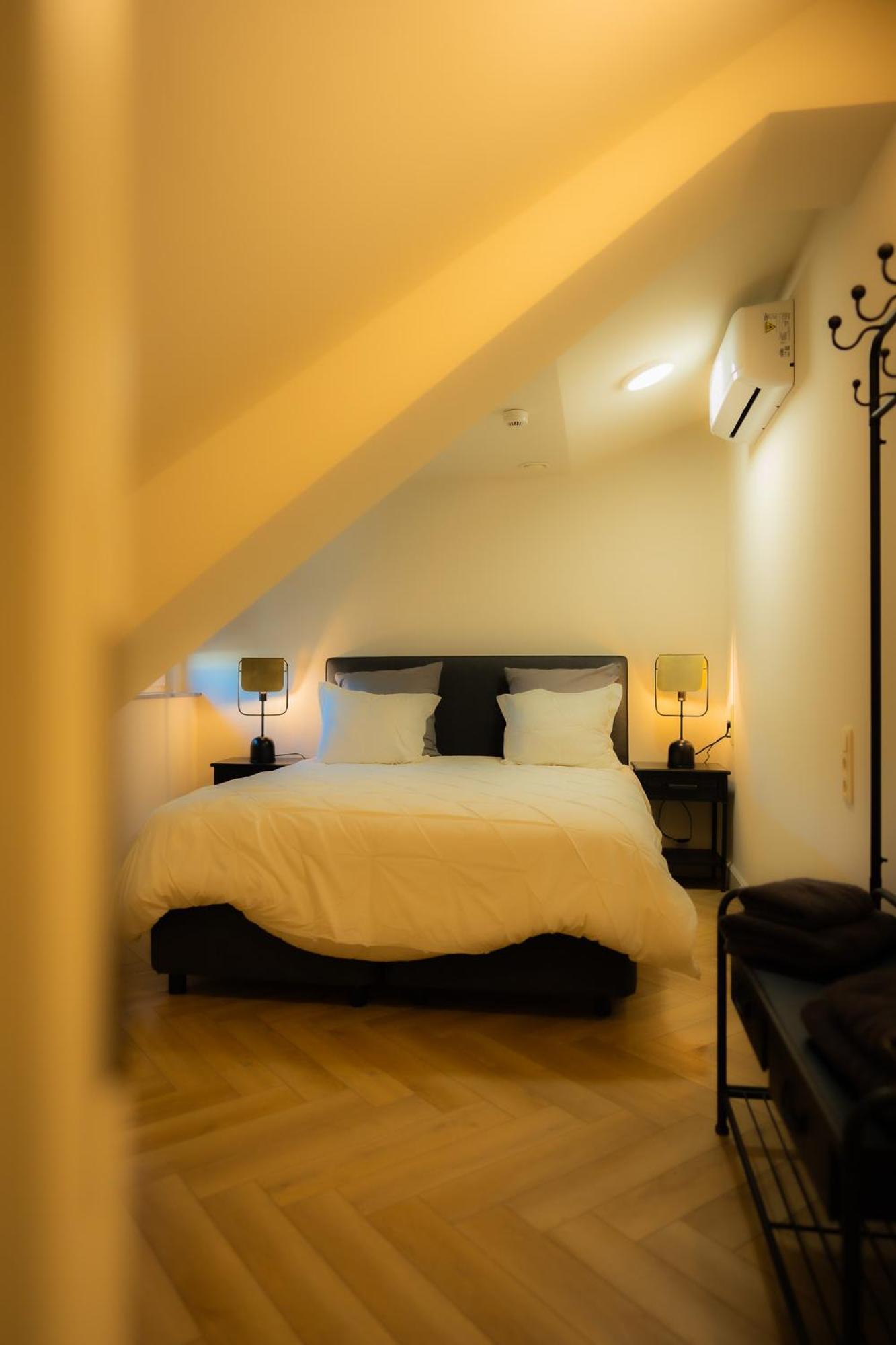 Hotel Grand Place 몽스 외부 사진